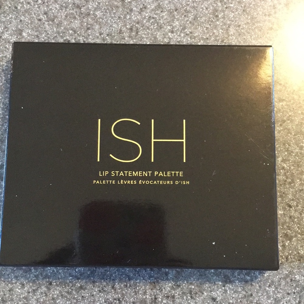 Lip palette